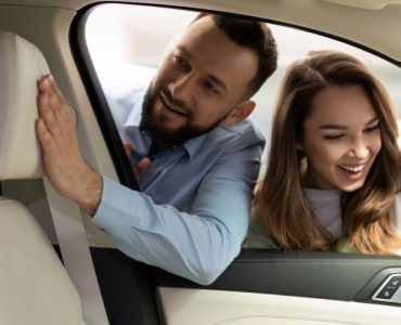 car-rental-features-0