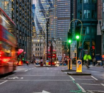 uk-courtesies-on-road